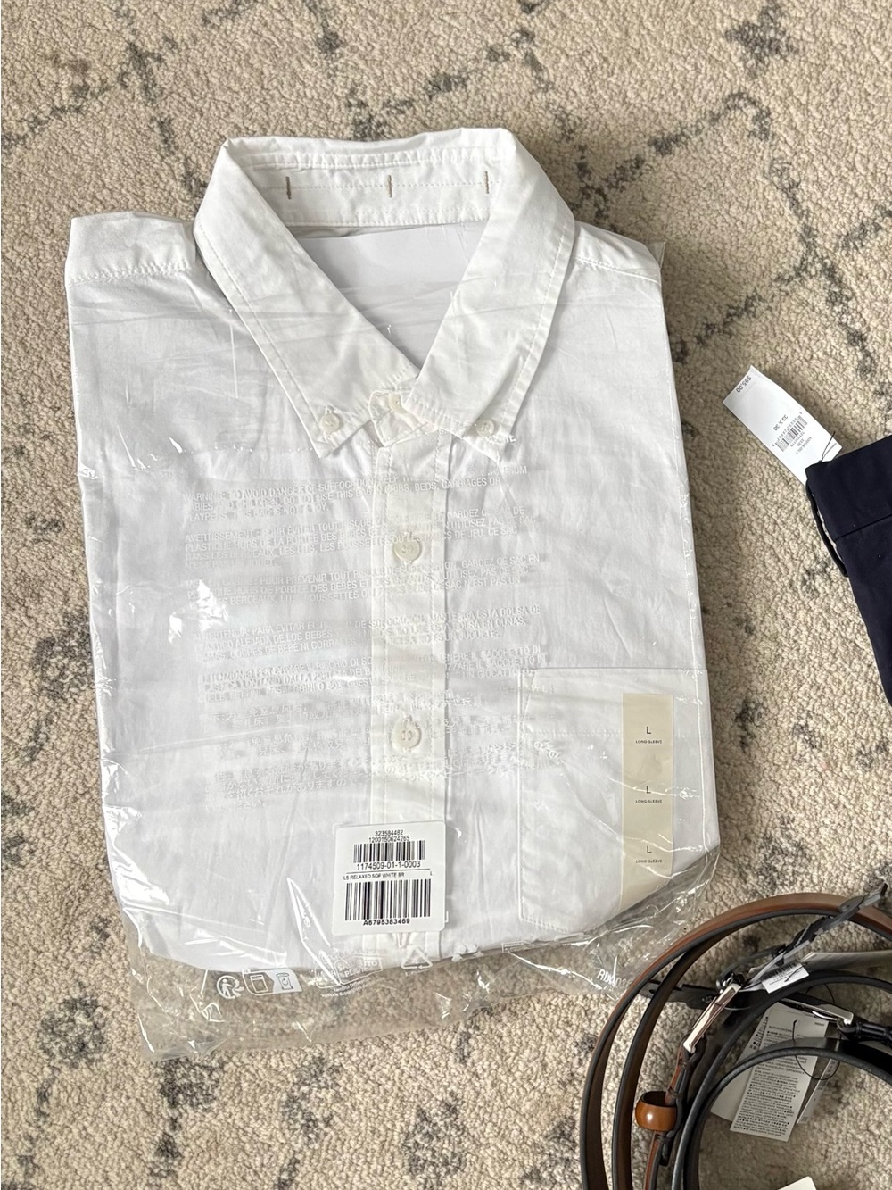 Banana Republic Men’s Softwash Cotton White Button-Down Shirt
